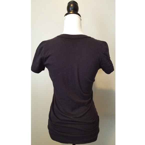 🍍Hurley V-Neck Newsprint Logo Tee - Picture 4 of 5